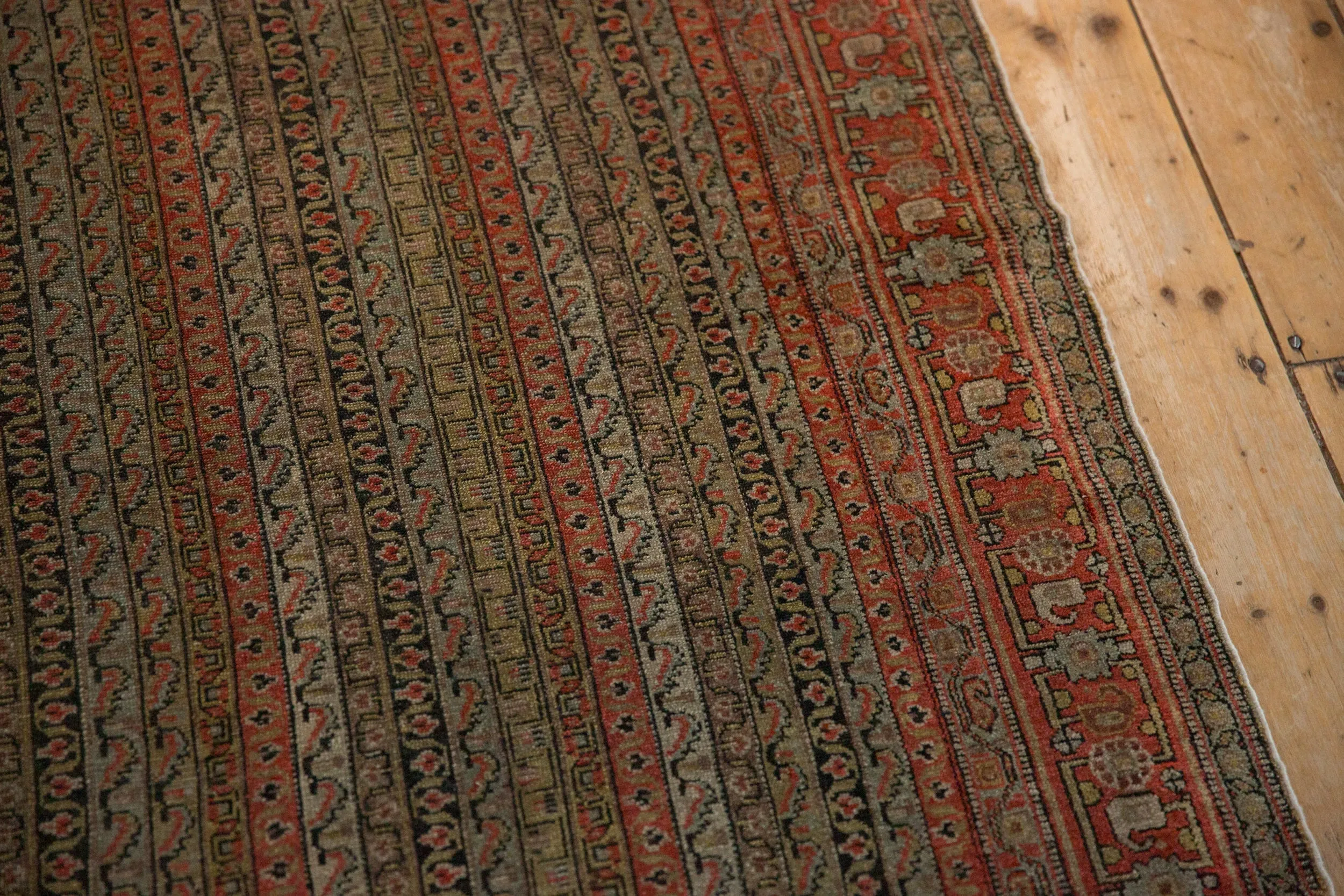 3.5x5 Antique Senneh Rug