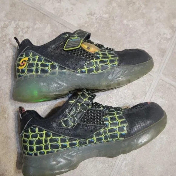 5/$10 Skechers Toddler 12 Boys Light Up Sneakers Dinosaur *WORN* Skechers