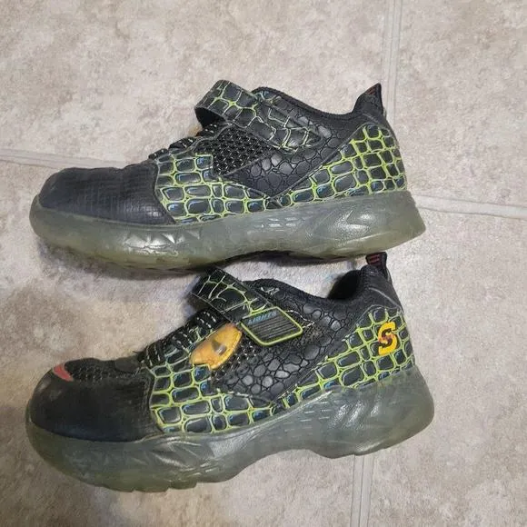 5/$10 Skechers Toddler 12 Boys Light Up Sneakers Dinosaur *WORN* Skechers