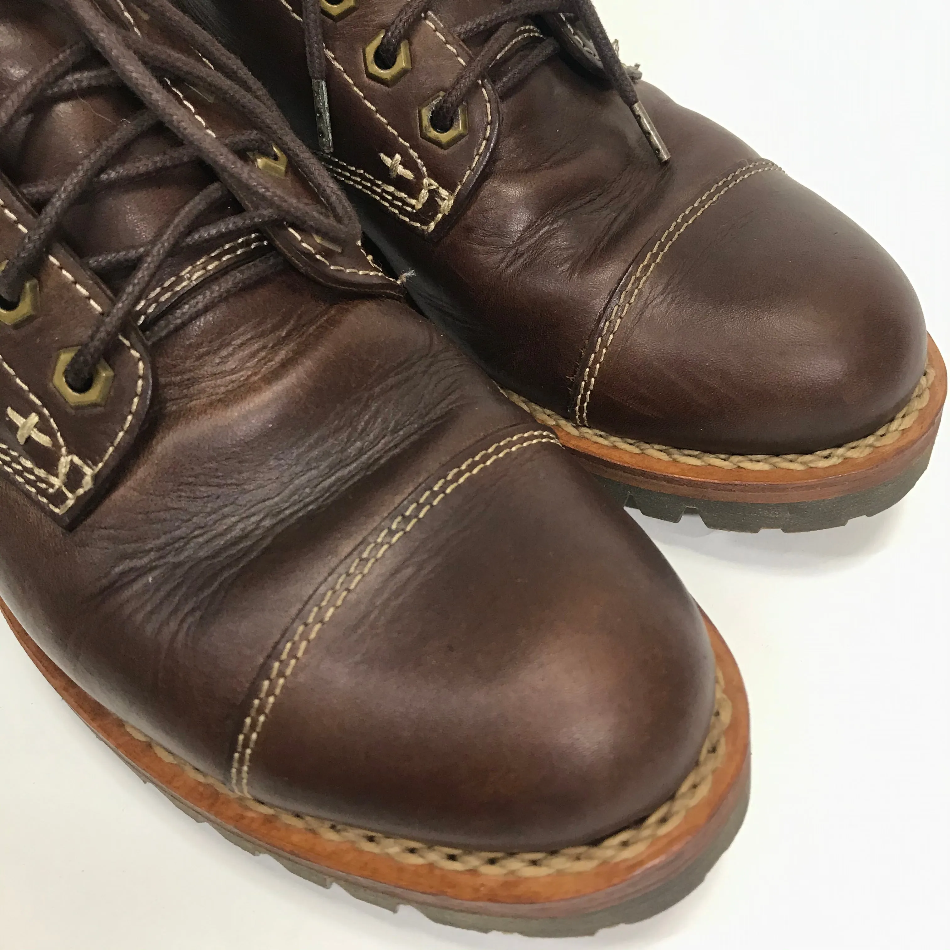 [9] Visvim 11SS Virgil Cap Okie Folk Boots Brown
