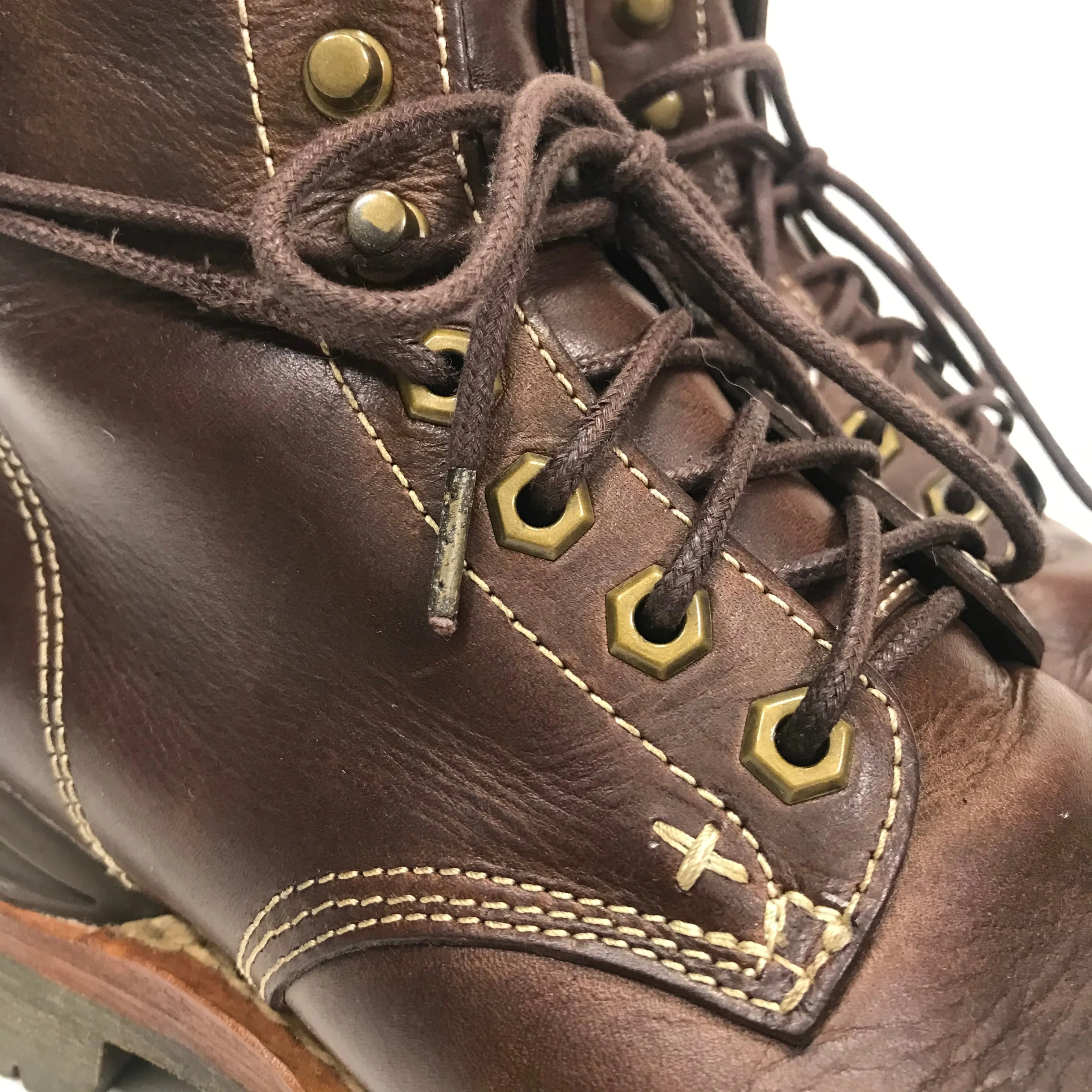 [9] Visvim 11SS Virgil Cap Okie Folk Boots Brown