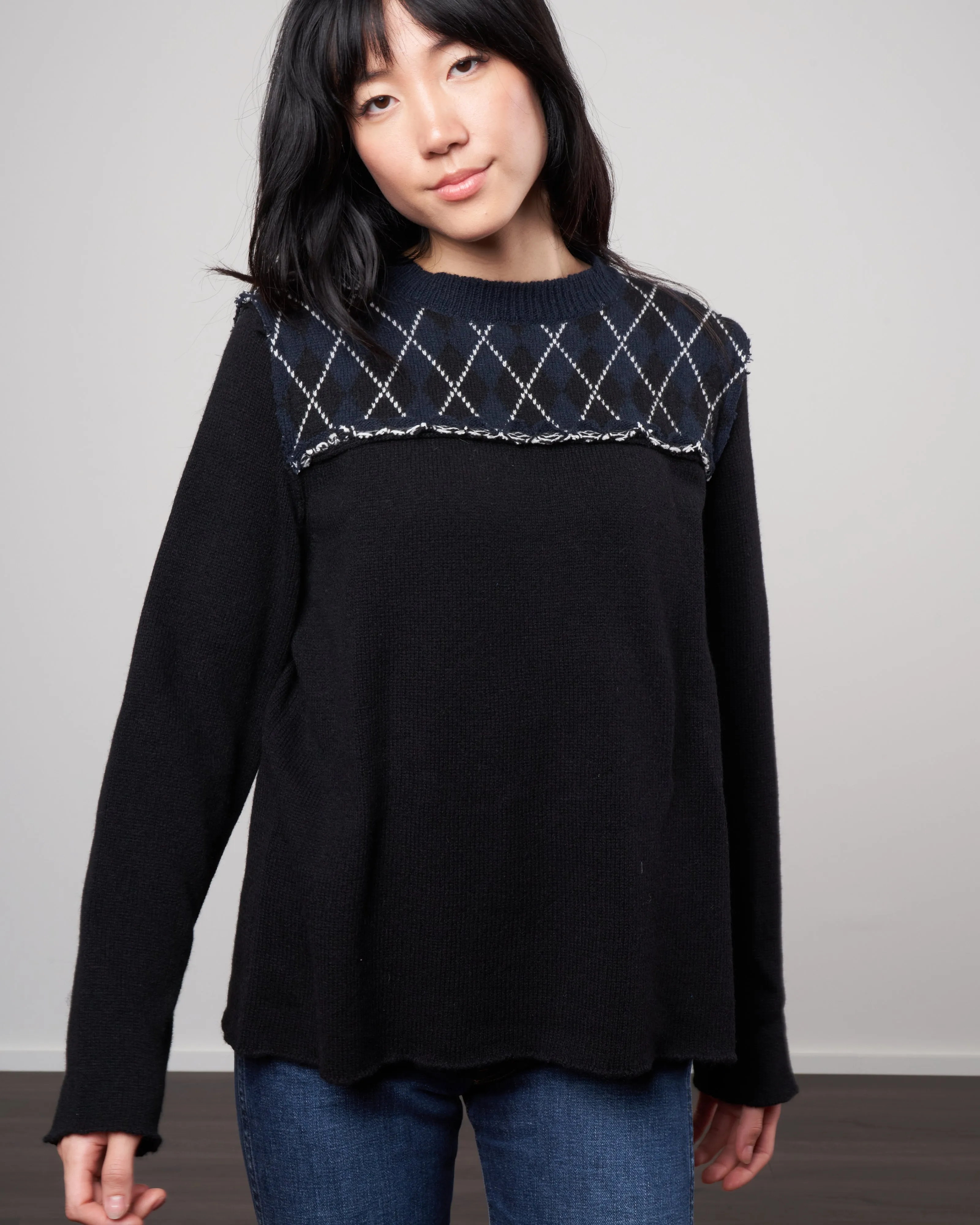 argun sweater -black argyle