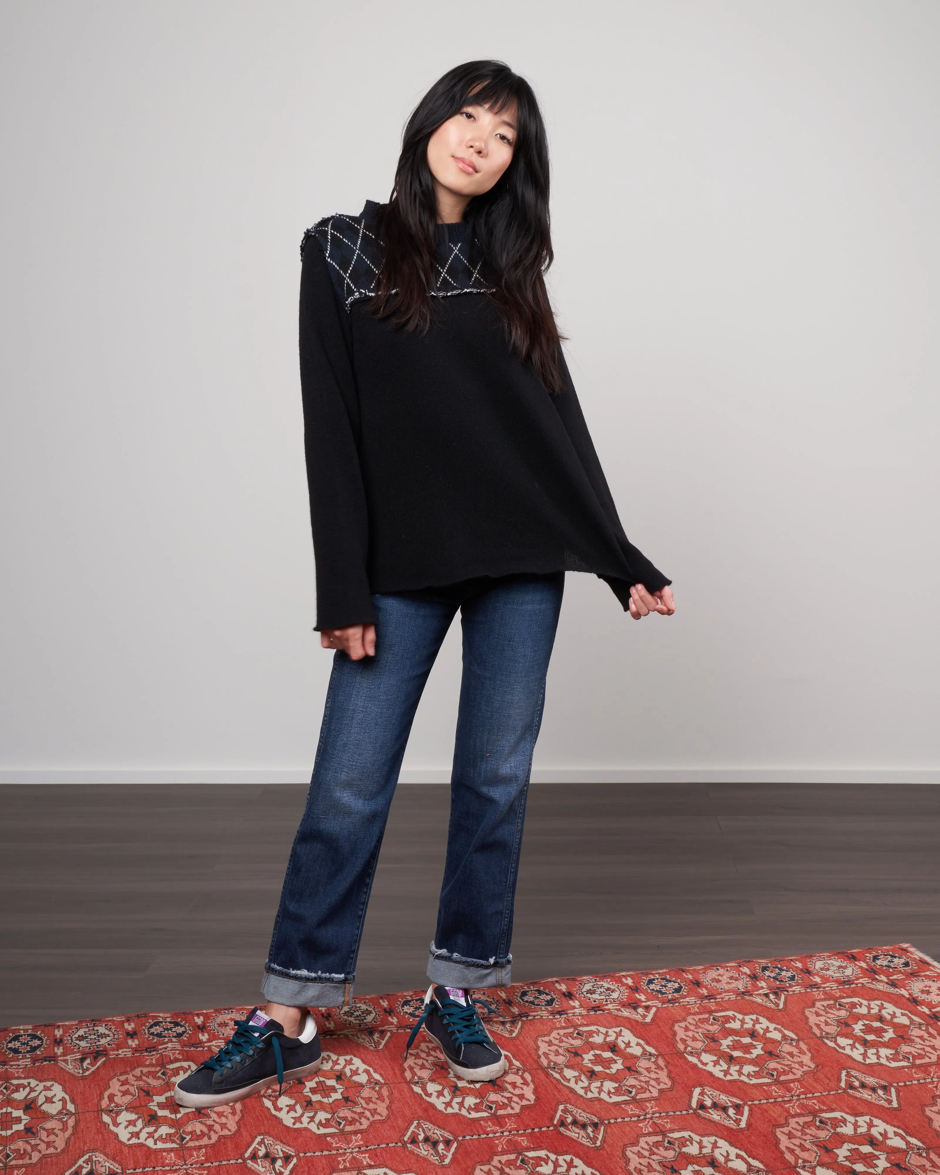 argun sweater -black argyle