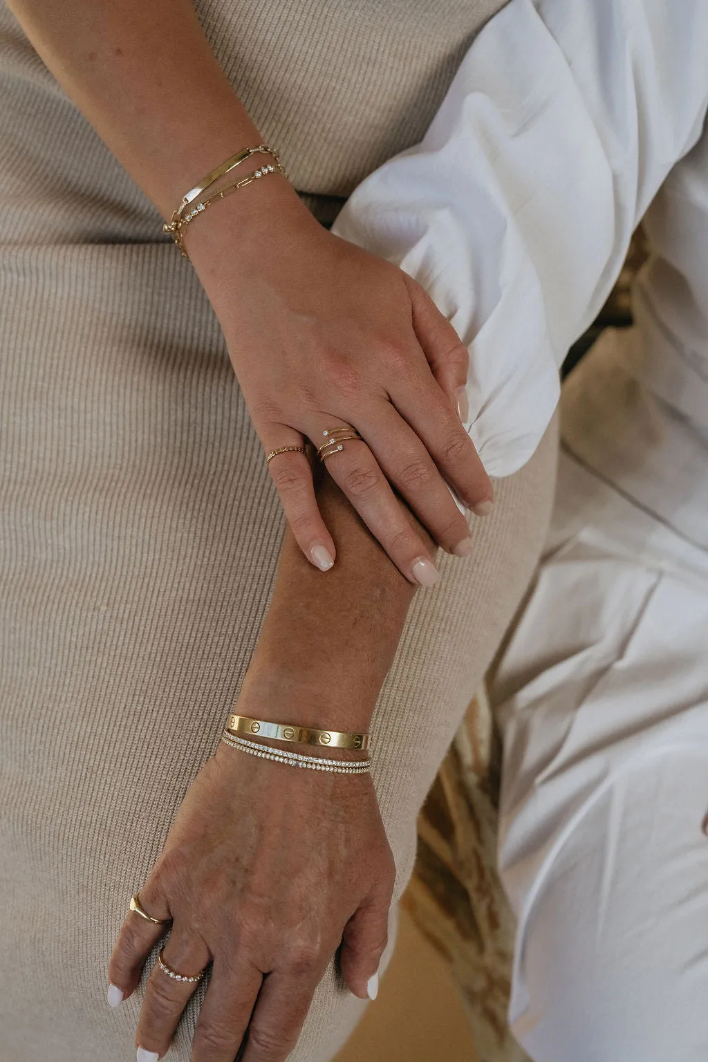 Baguette and Round Diamond Flexible Bangle