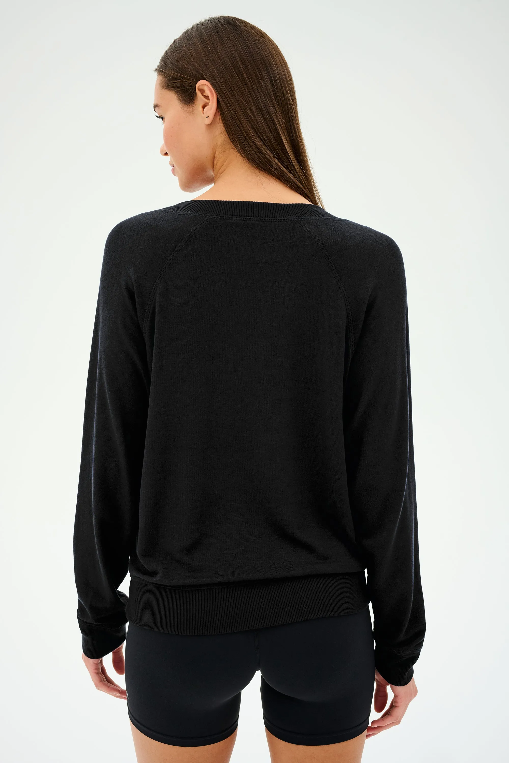 Bennie Fleece V-Neck Sweatshirt - Black