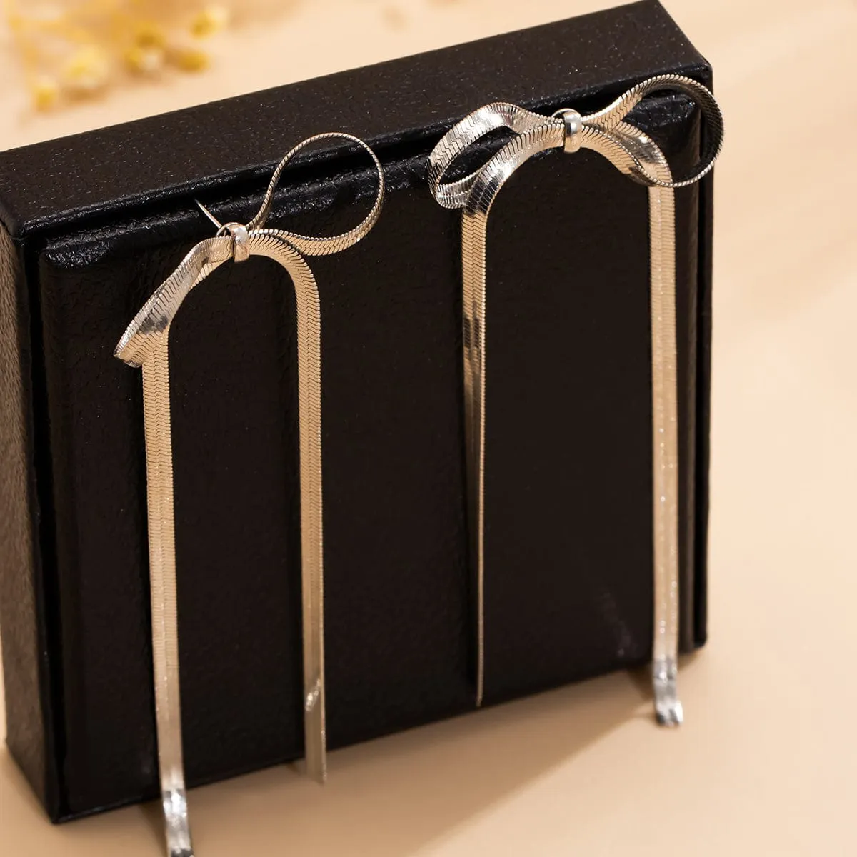 Chic Dangling Ribbon Earrings