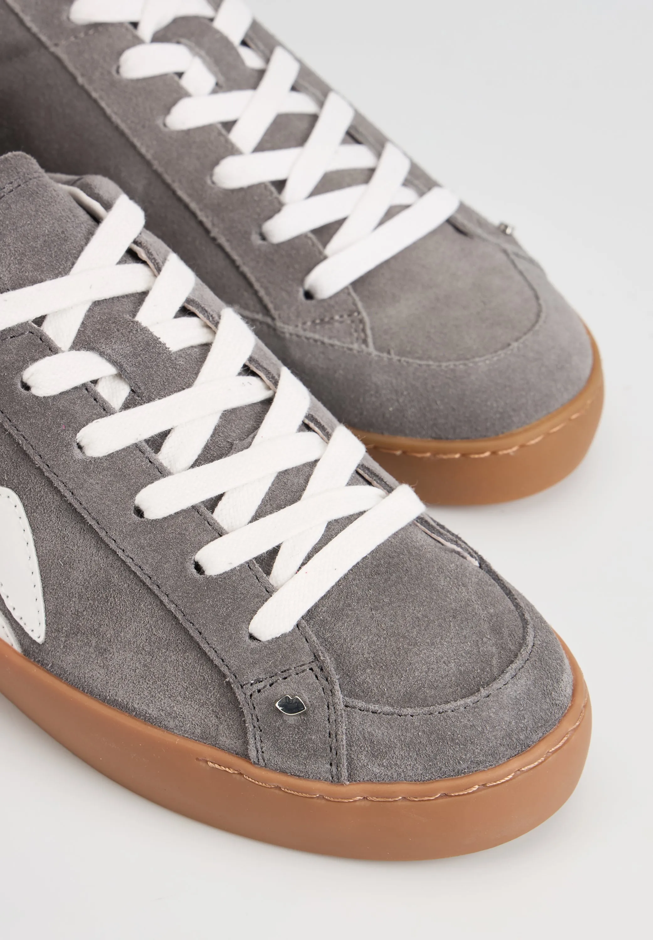 Colette-Gris Suede