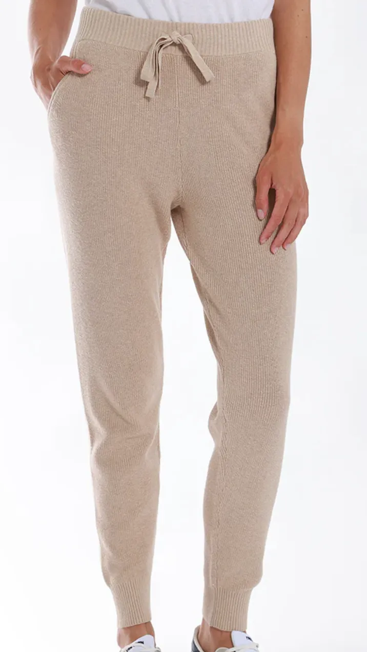 Cotton Cashmere Baby Shaker Jogger in Brown Sugar