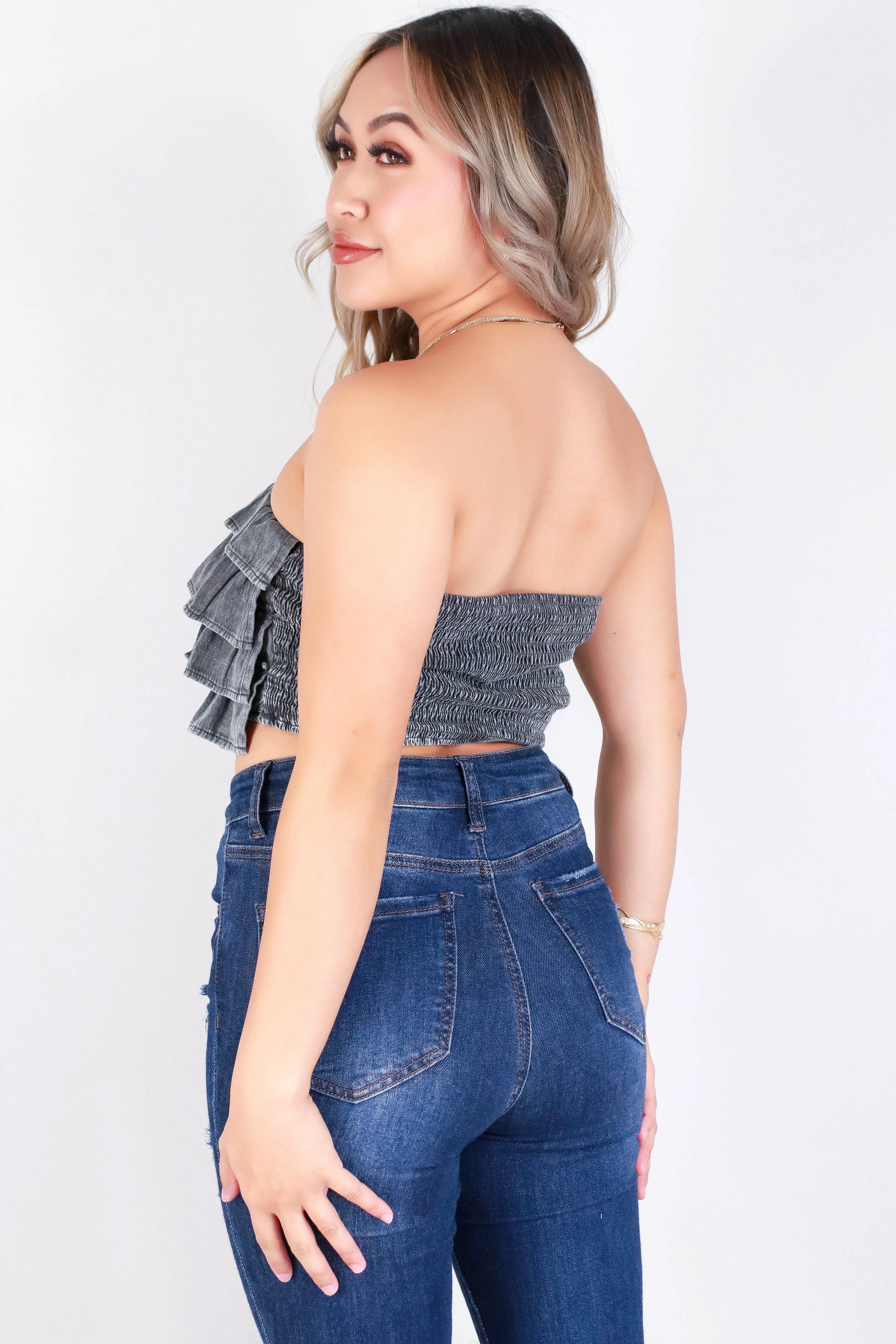 CROPPED RUFFLE TUBE TOP