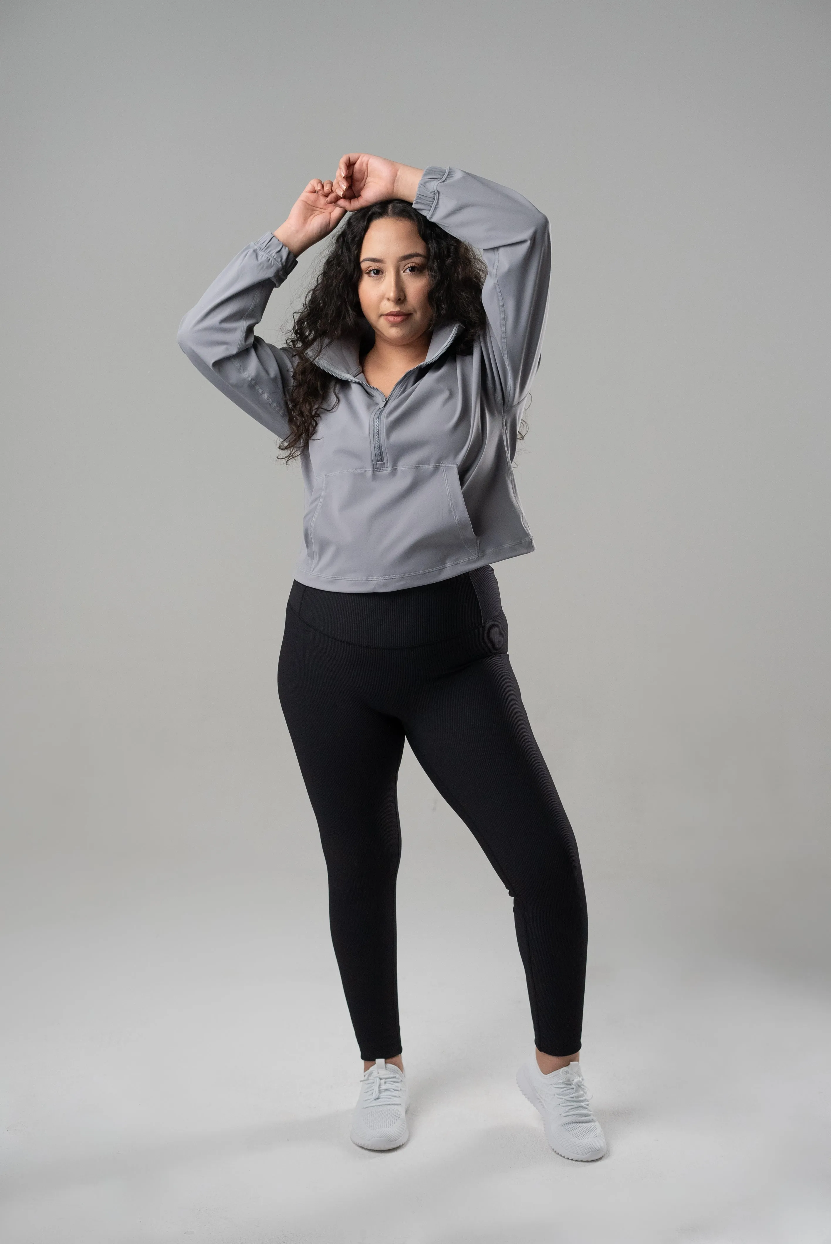 GRAVITY breaking free pullover