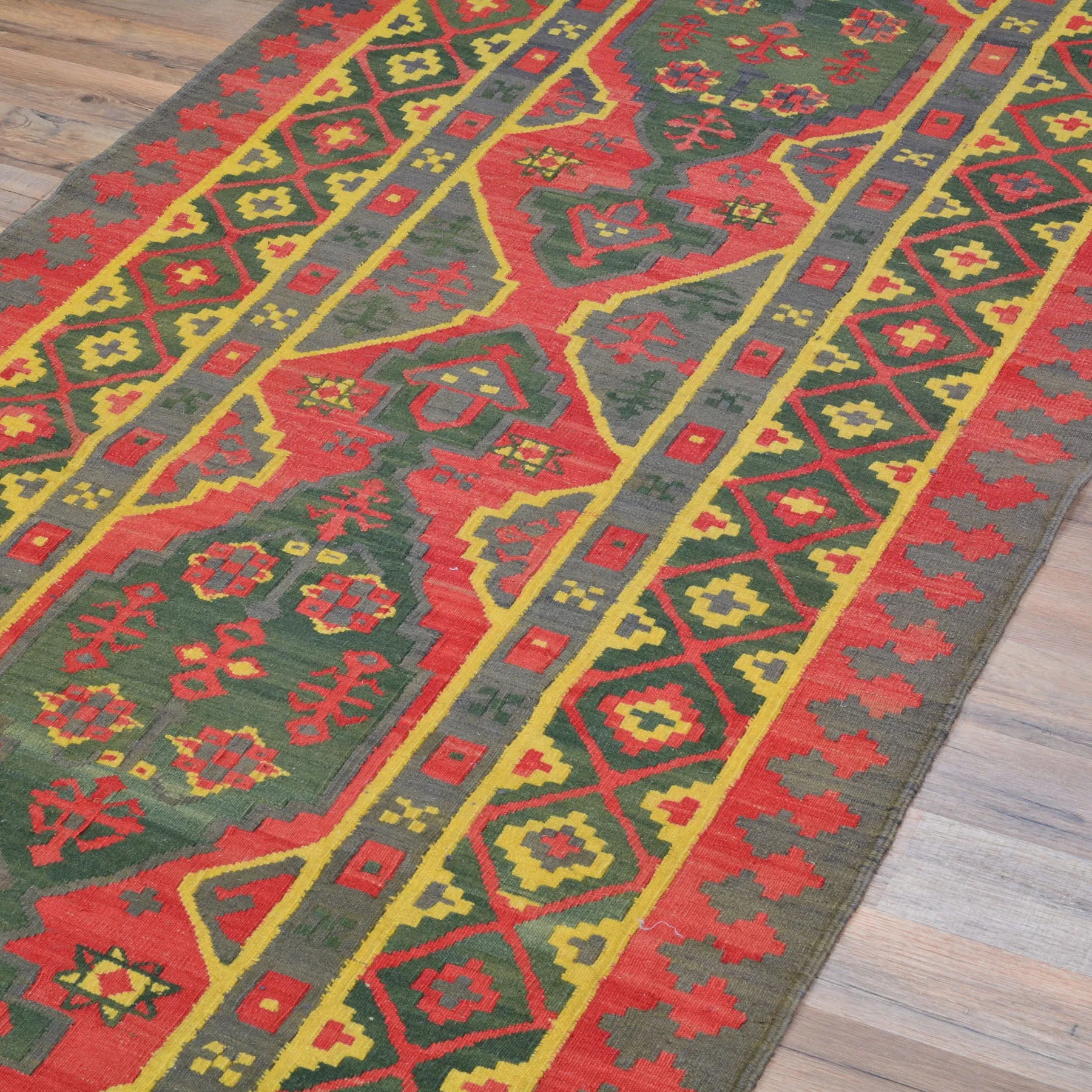 Hand-Woven Tribal Turkish Reversible Wool Oriental Kilim Rug (Size 3.1 X 8.10) Cwral-10257