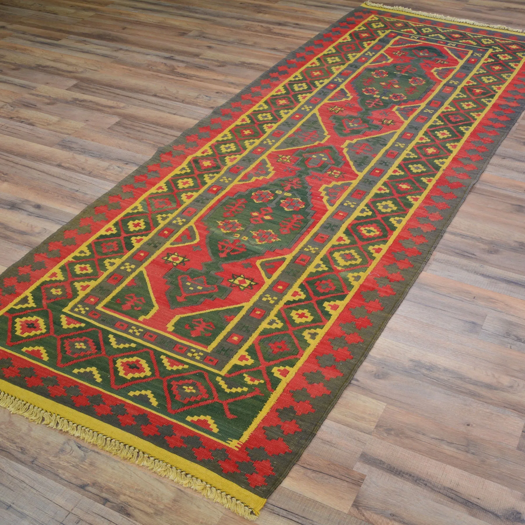 Hand-Woven Tribal Turkish Reversible Wool Oriental Kilim Rug (Size 3.1 X 8.10) Cwral-10257