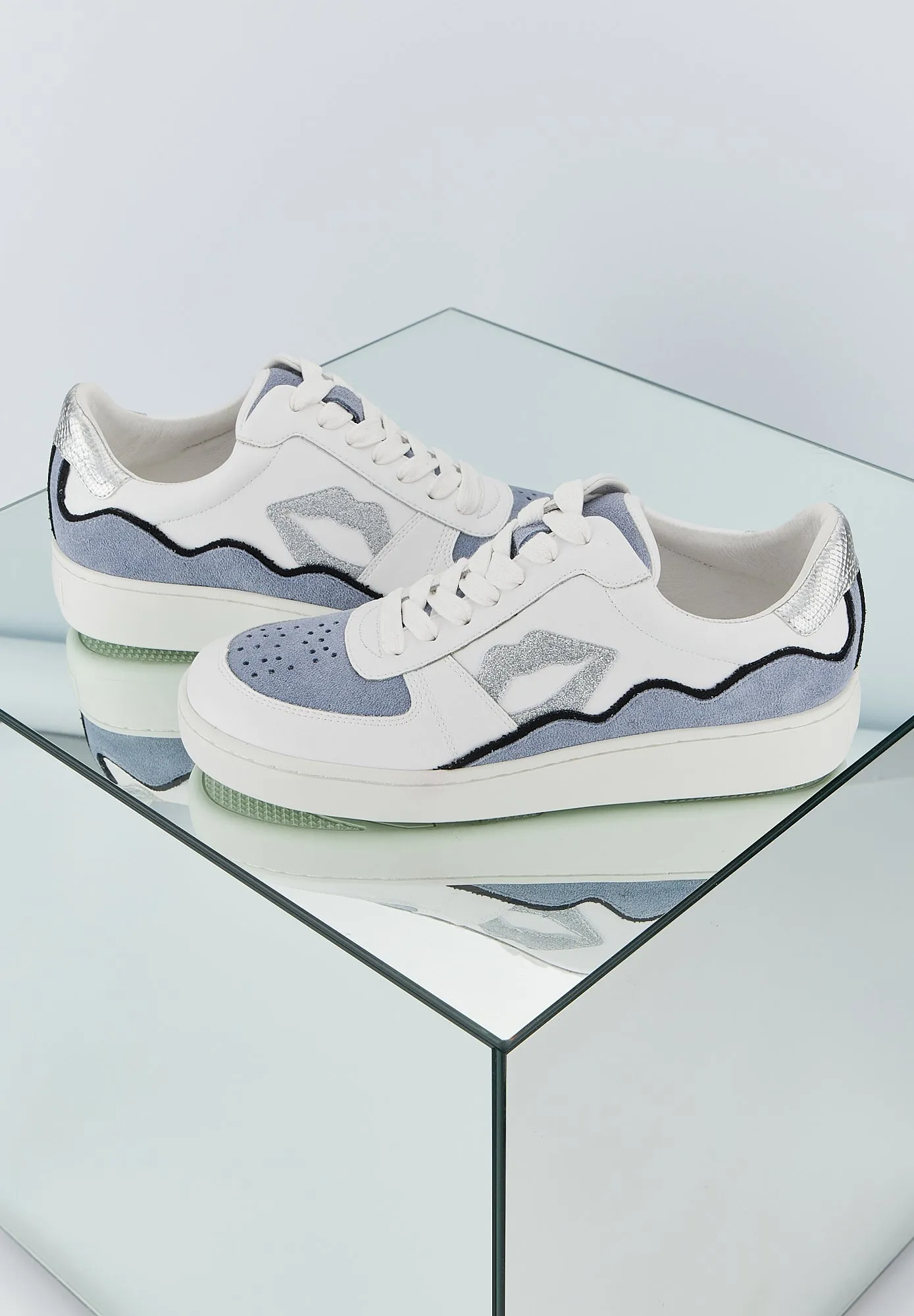 Loulou-Blanc Silver Suede