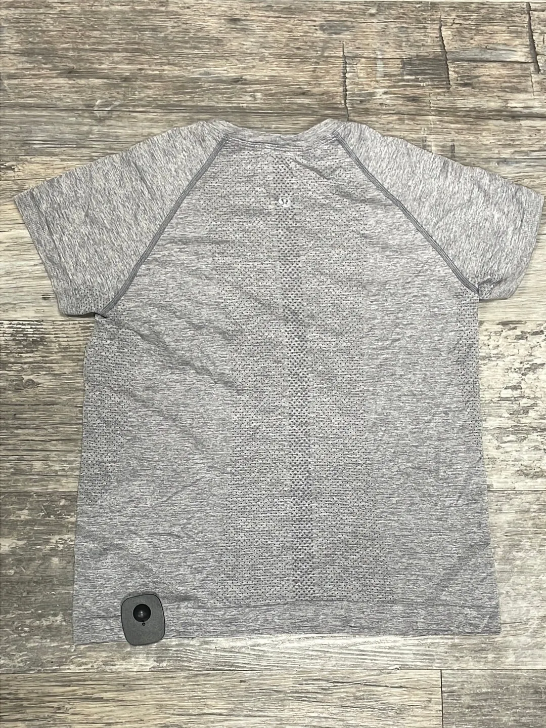 Lululemon Women's Athletic Short Sleeve Size 8