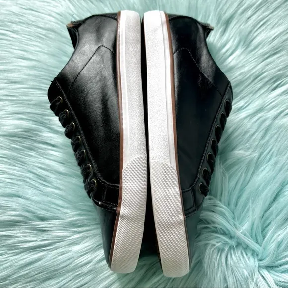 MARC NEW YORK Black Soft Vegan Leather Sneakers Men's 9