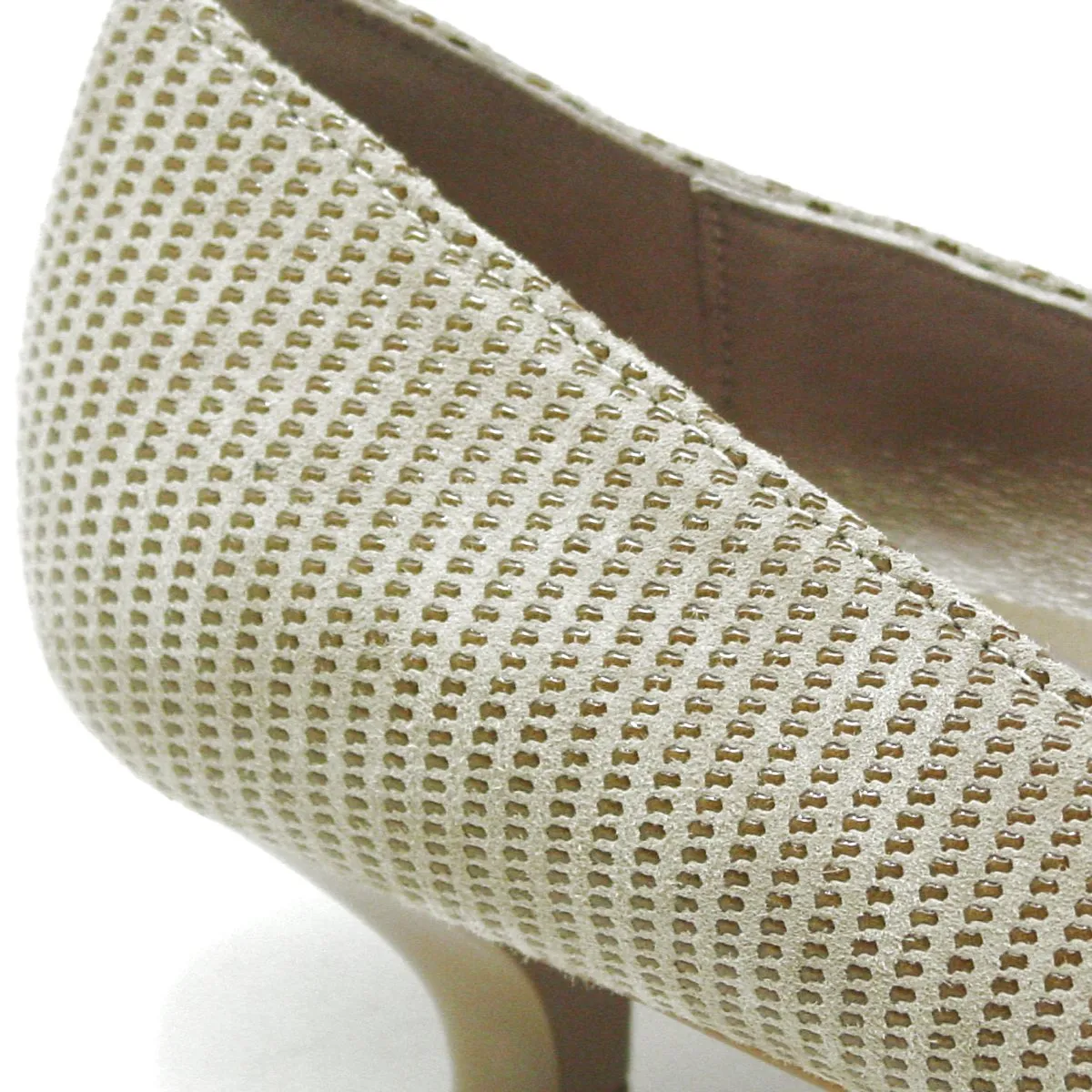 Mystique Champagne Linear