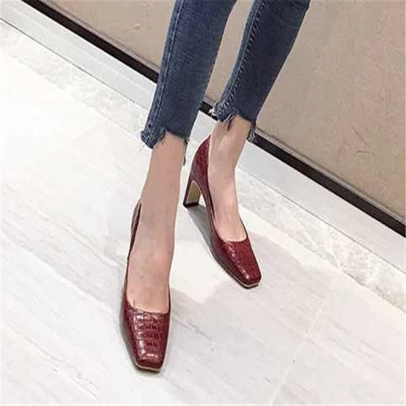 new ayemiland woman Fashion Thick heel shallow mouth Square head high-heeled shoes