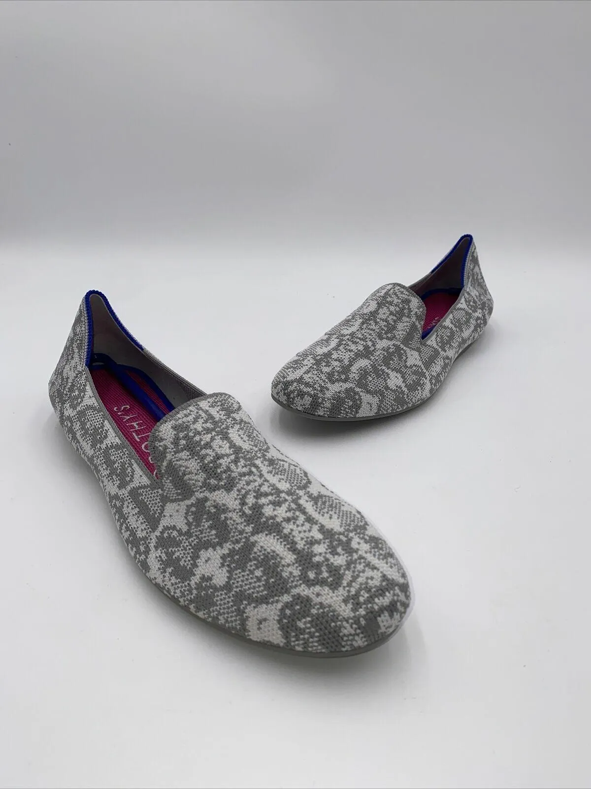 NWOB Rothy’s THE Loafers Gray Snake Print Knit Round Toe Flats Women’s Size 7 - Like New