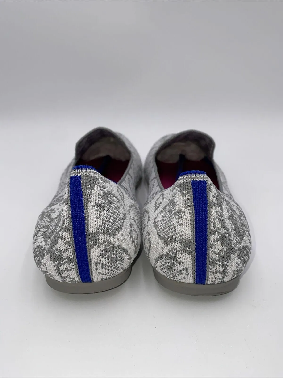 NWOB Rothy’s THE Loafers Gray Snake Print Knit Round Toe Flats Women’s Size 7 - Like New