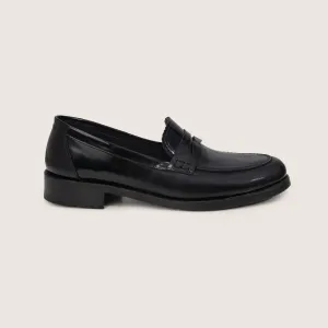 Penny Loafers in Black Women