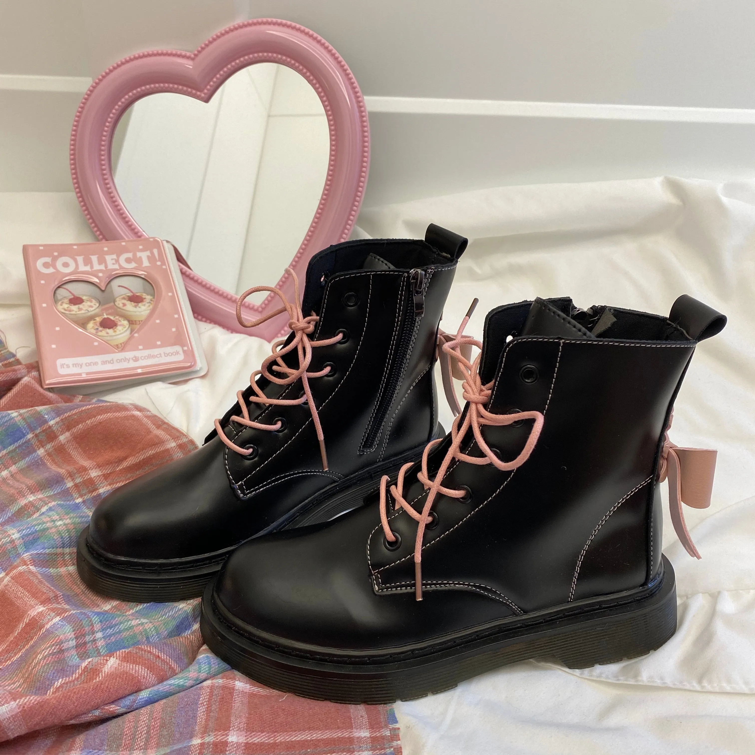 Pink Bow Martin Boots yc24832