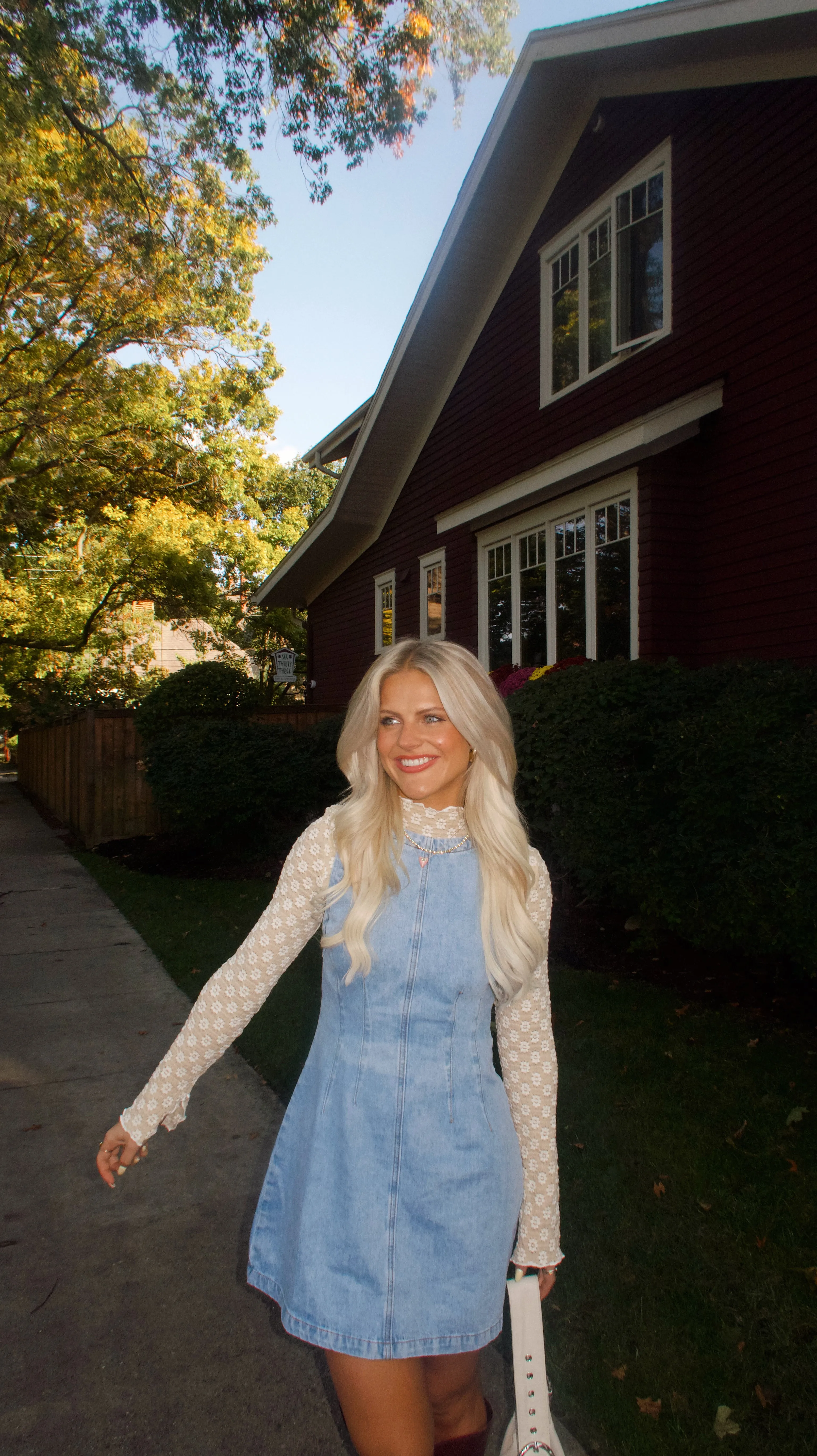 The Pippa Dress// Light Wash