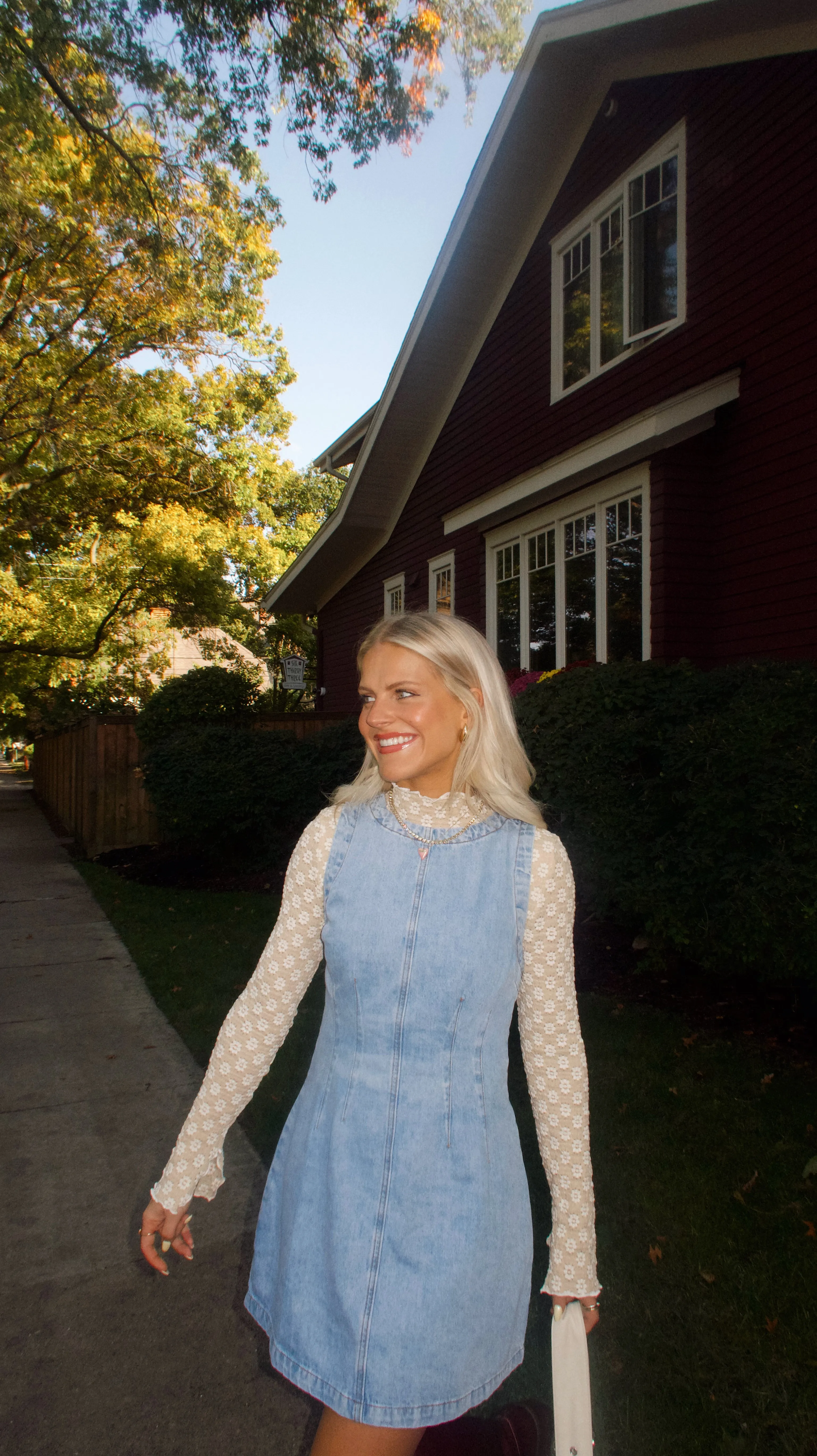 The Pippa Dress// Light Wash