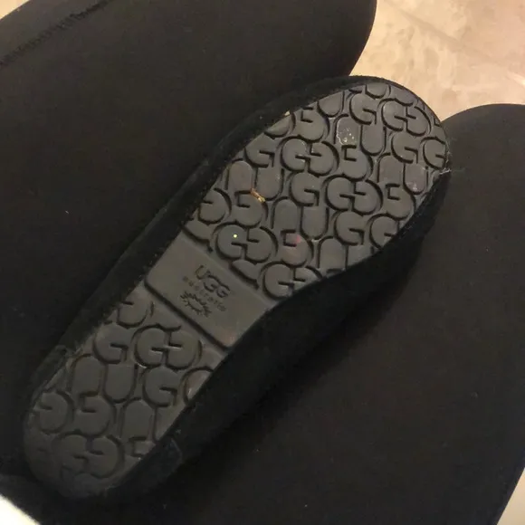 Ugg slippers