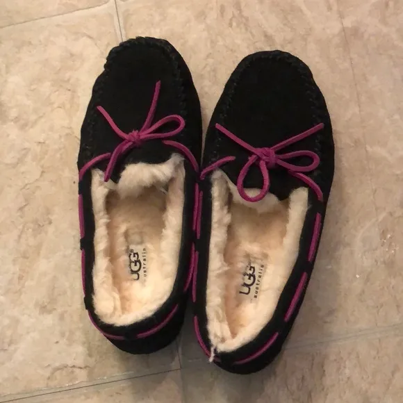 Ugg slippers