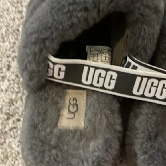 Ugg slippers