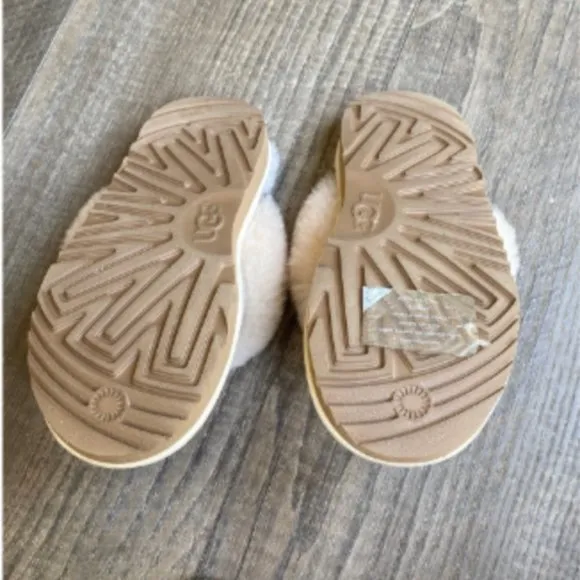 Ugg slippers
