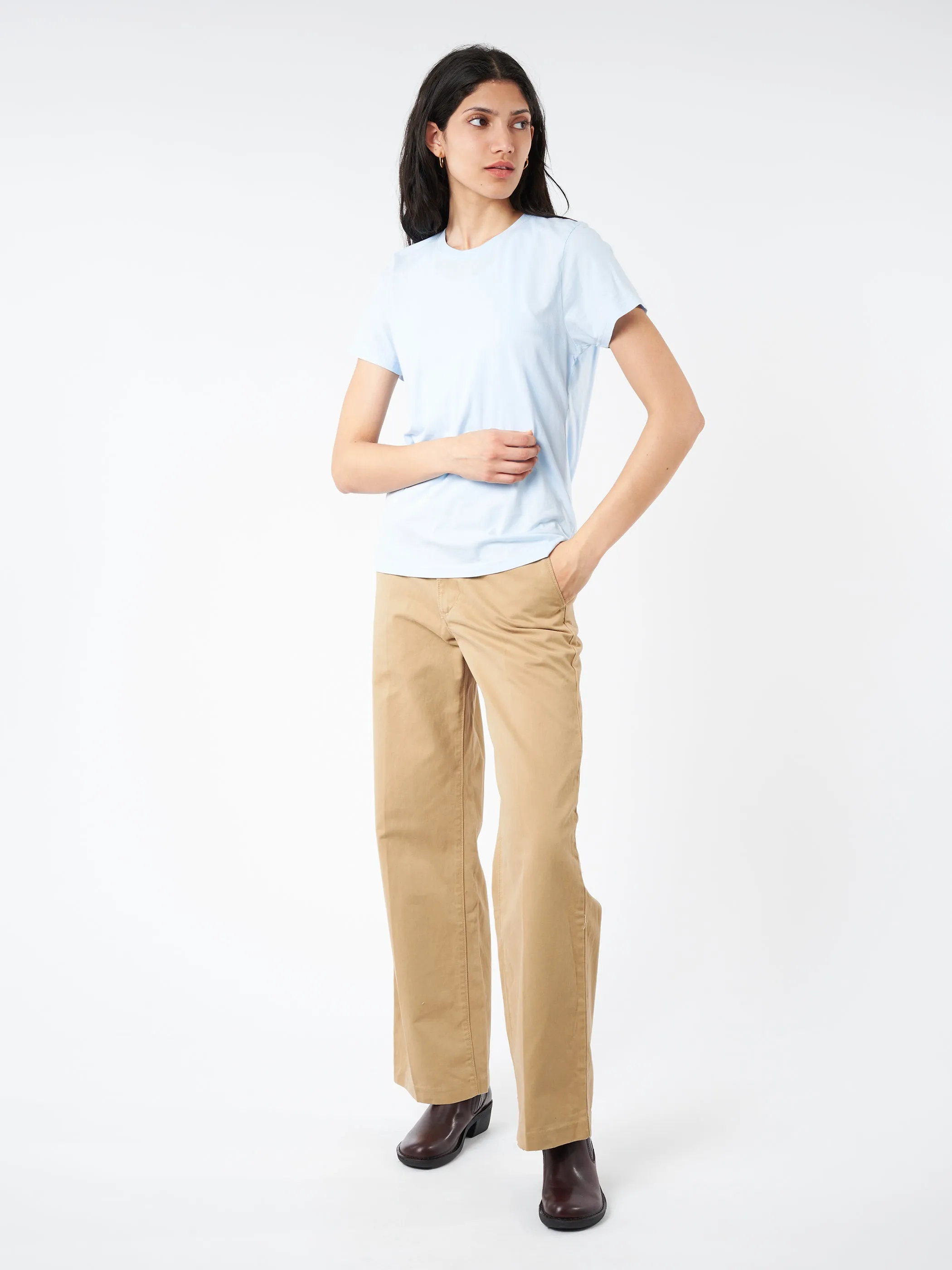 Women Light Organic Tee